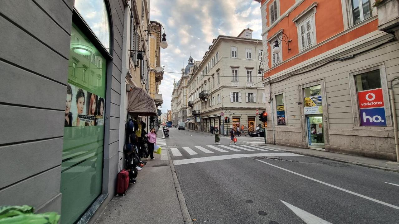 Roma 30 - Poema Apartamento Trieste Exterior foto